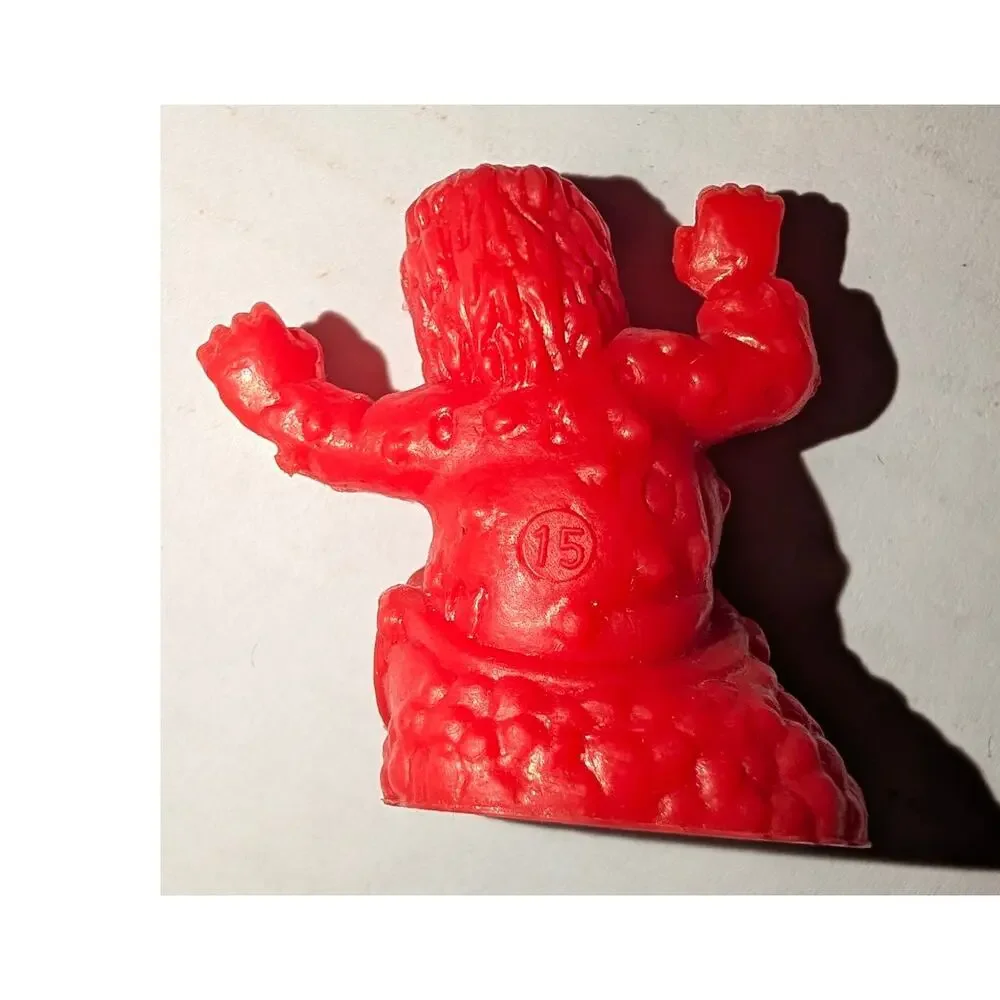 Vintage 1990 Monster In My Pocket Baba Yaga #18 Red MMP Matchbox Series 1